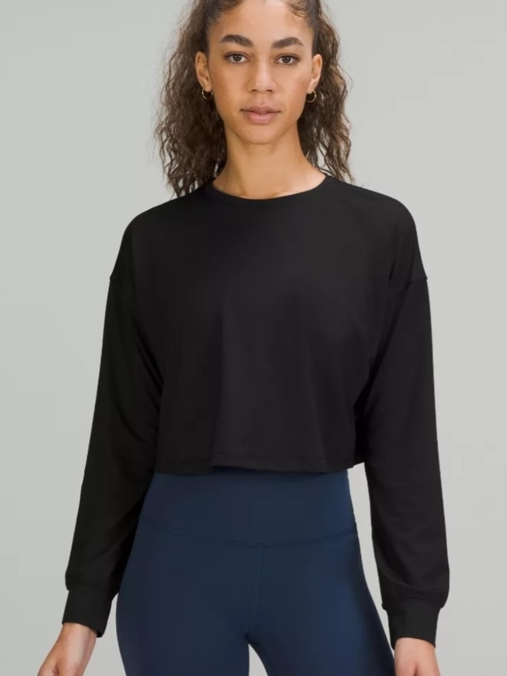 lululemon athletica Black Cropped Long-Sleeve Tee